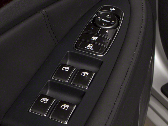 2011 Hyundai Equus Signature