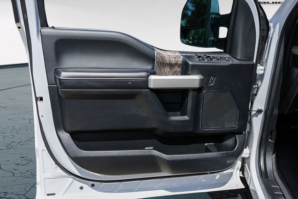 2017 Ford F-250SD Lariat
