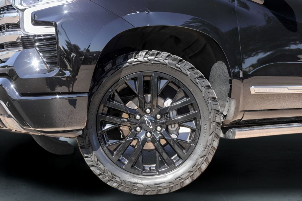 2025 Chevrolet Silverado 1500 High Country