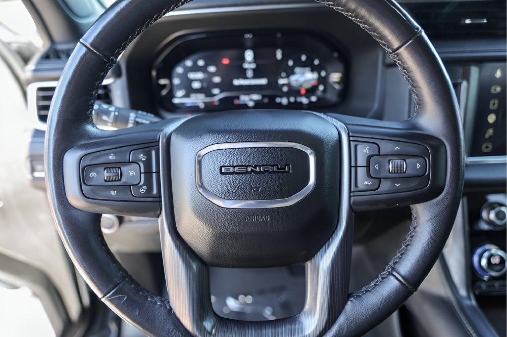2023 GMC Yukon Denali Ultimate