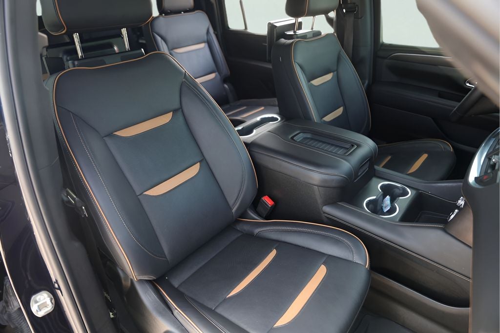 2023 GMC Yukon XL AT4