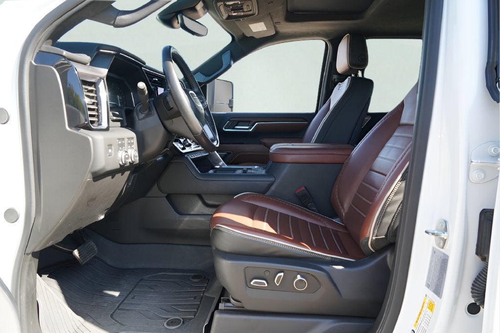 2024 GMC Sierra 3500HD Denali Ultimate