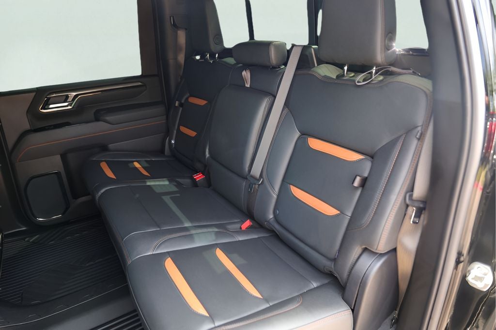 2025 GMC Sierra 2500HD AT4
