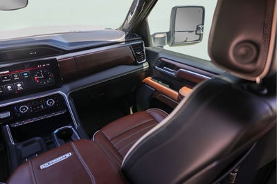 2025 GMC Sierra 3500HD Denali Ultimate