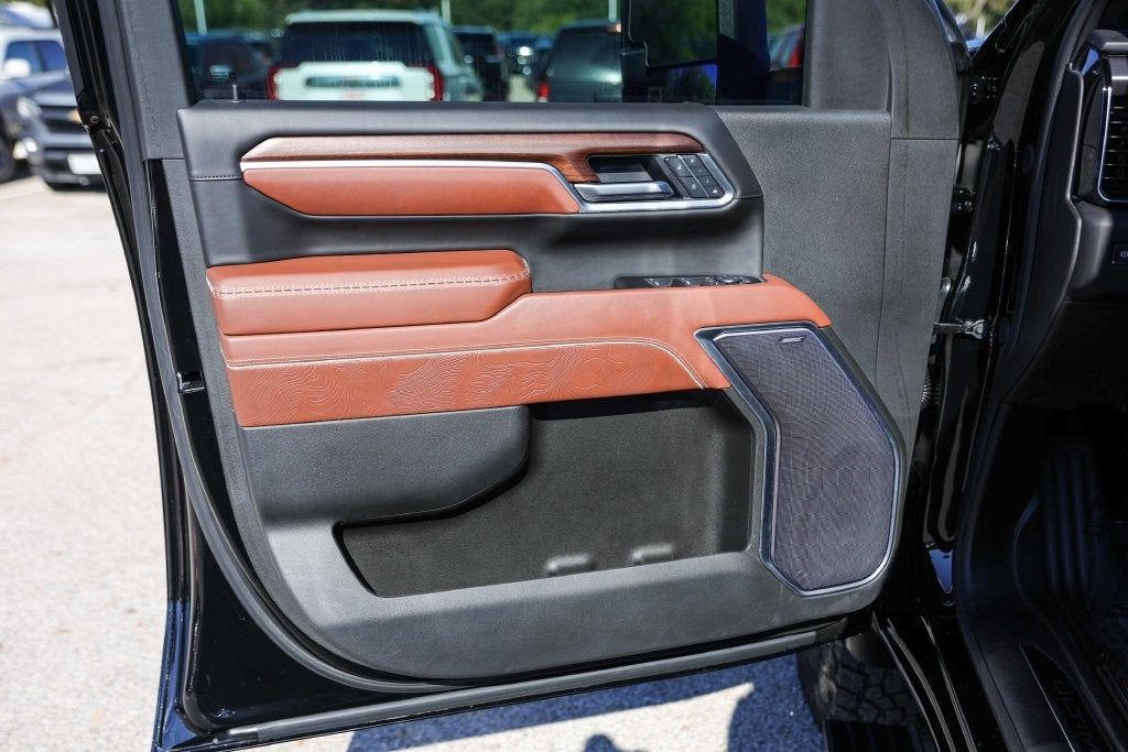 2025 GMC Sierra 3500HD Denali Ultimate