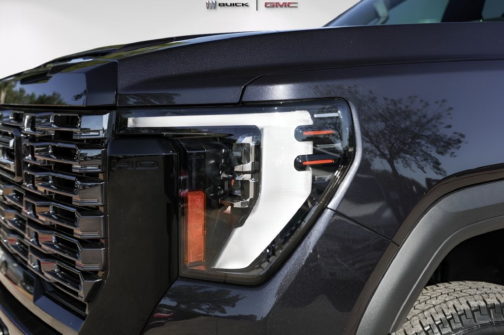 2025 GMC Sierra 3500HD Denali Ultimate