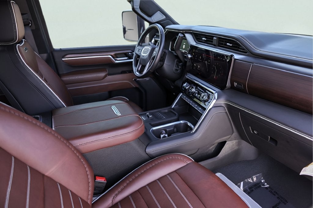 2025 GMC Sierra 3500HD Denali Ultimate