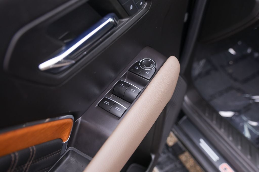2023 GMC Canyon Denali