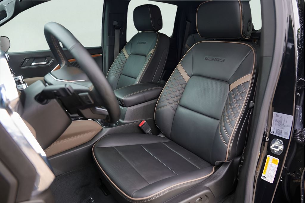 2023 GMC Canyon Denali