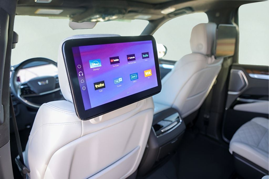 2025 Cadillac Escalade Sport Platinum