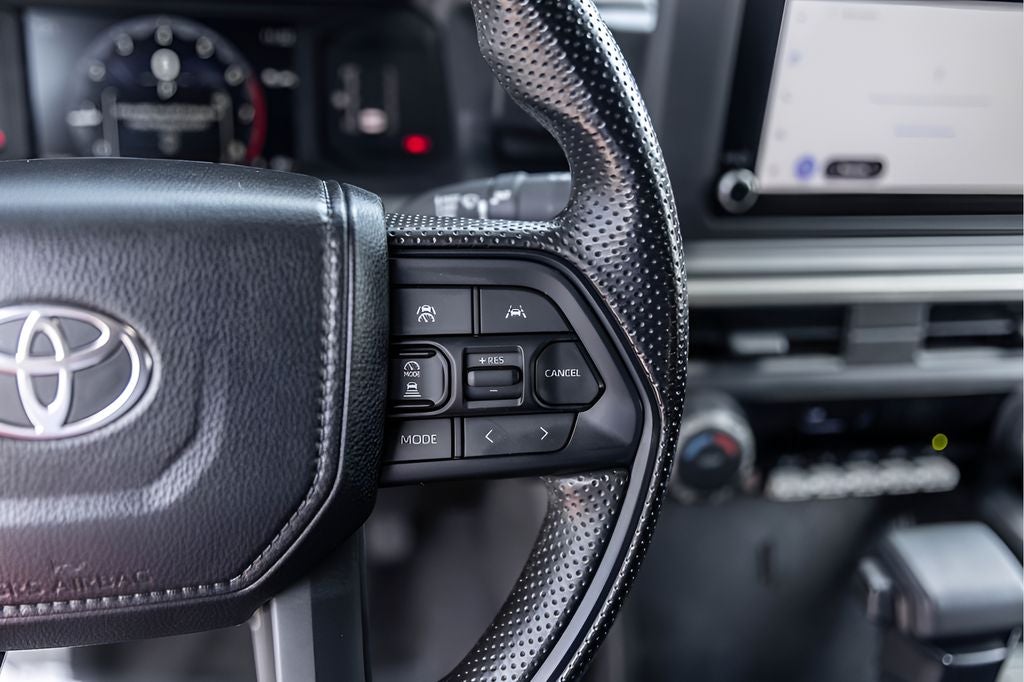 2025 Toyota Tacoma SR
