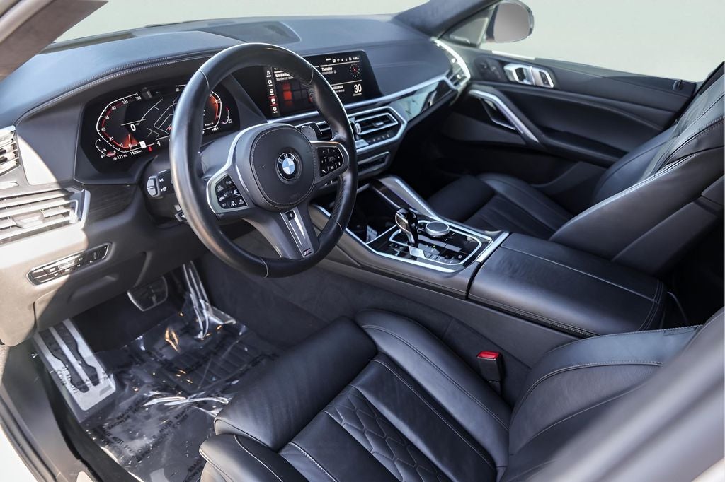 2023 BMW X6 xDrive40i