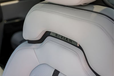 2026 Rivian R1T Dual Motor Standard Pack
