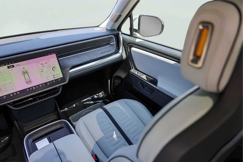 2026 Rivian R1T Dual Motor Standard Pack
