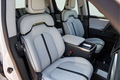 2026 Rivian R1T Dual Motor Standard Pack