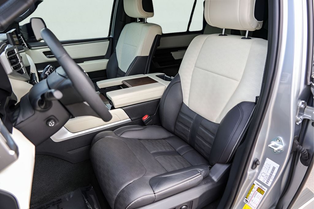 2023 Toyota Sequoia Capstone