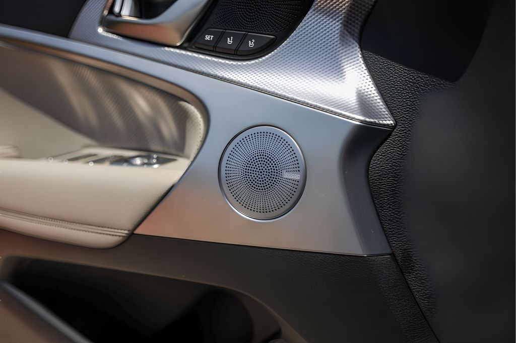 2022 Genesis G70 2.0T