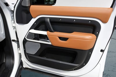 2024 Land Rover Defender 130 S