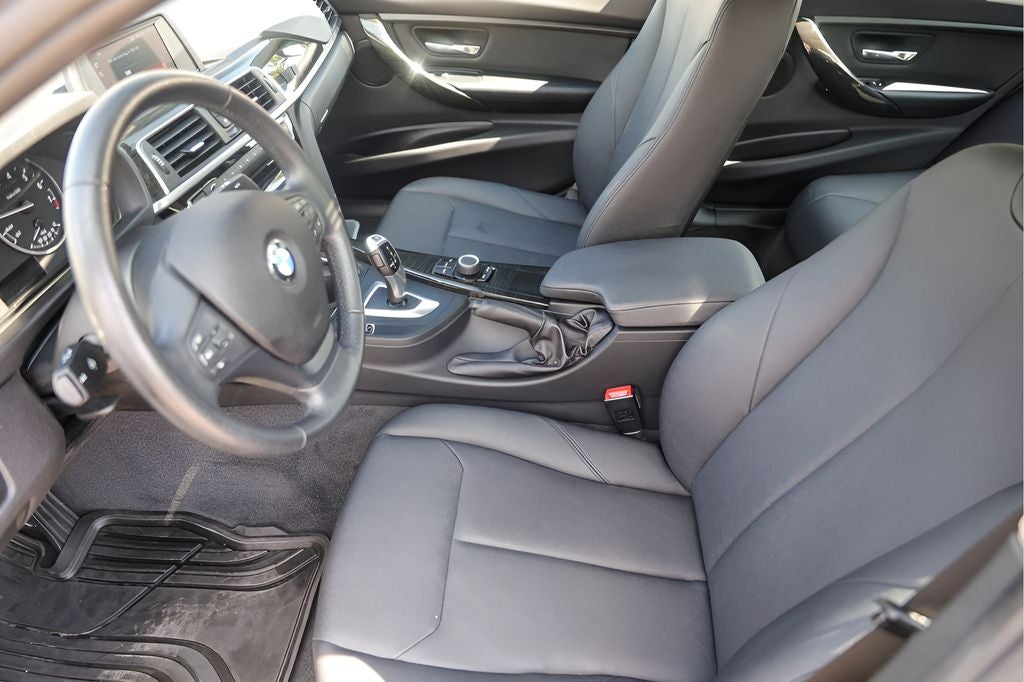 2018 BMW 3 Series 320i xDrive