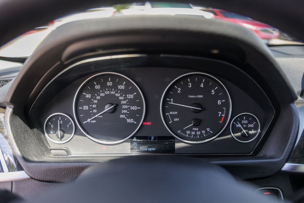 2018 BMW 3 Series 320i xDrive