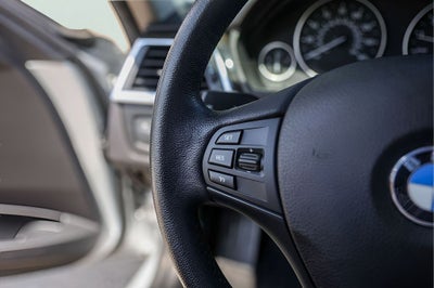 2018 BMW 3 Series 320i xDrive
