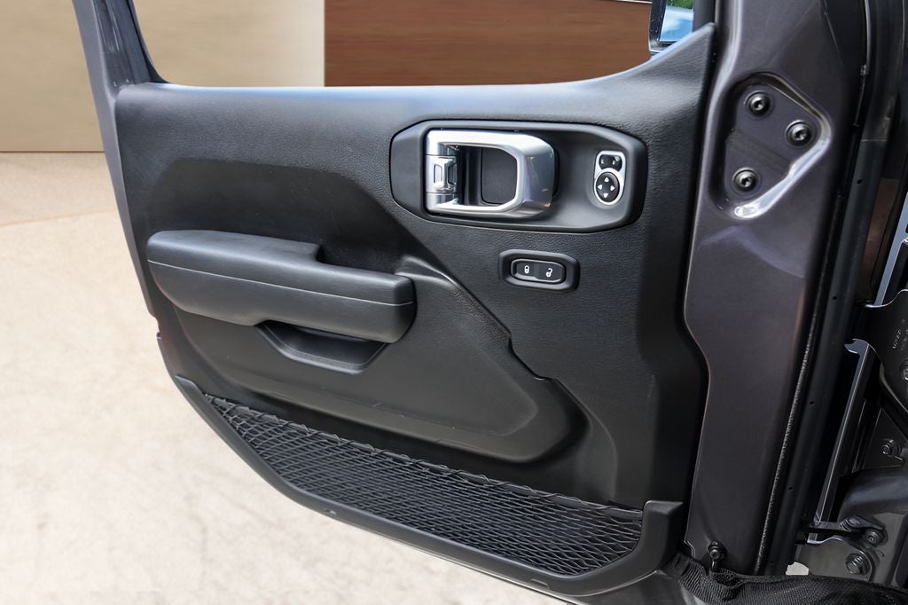 2025 Jeep Wrangler Willys 4xe