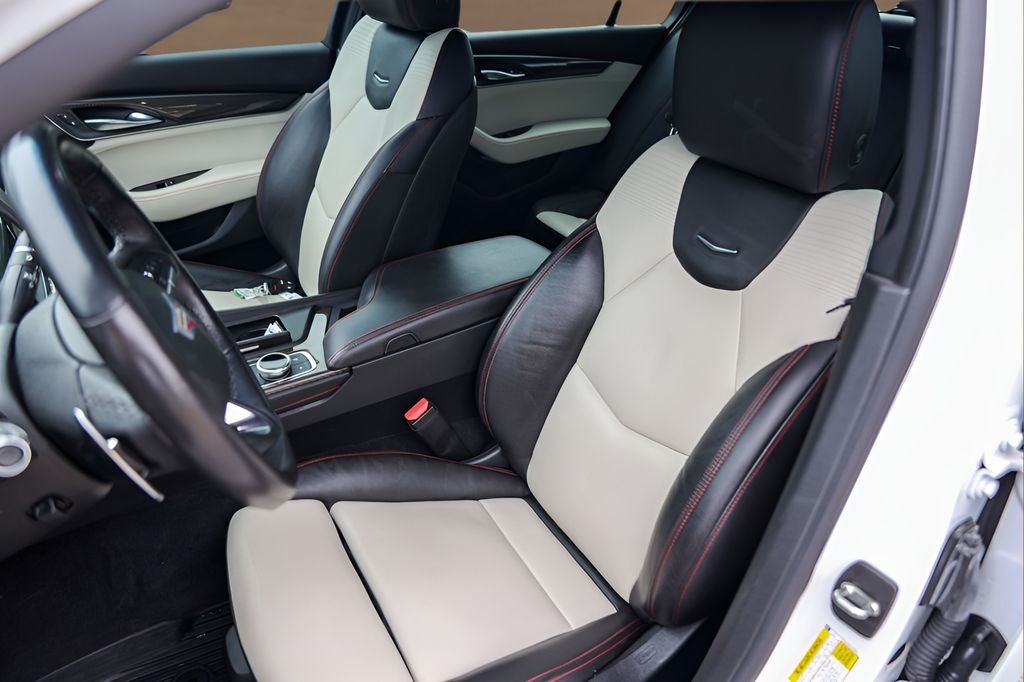 2022 Cadillac CT5 Sport