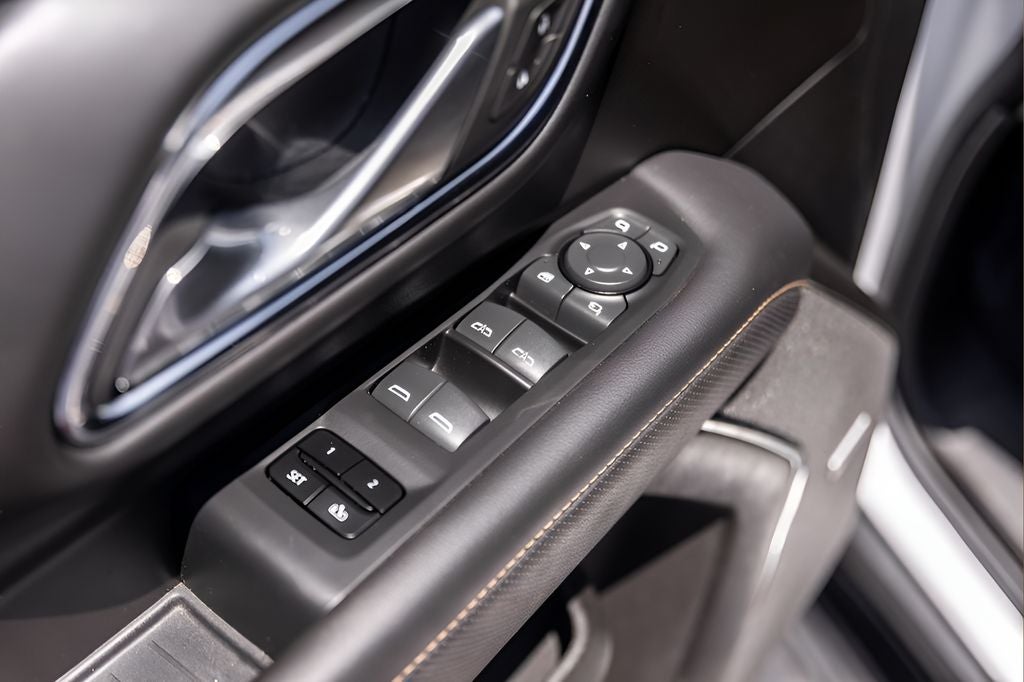 2024 GMC Yukon AT4
