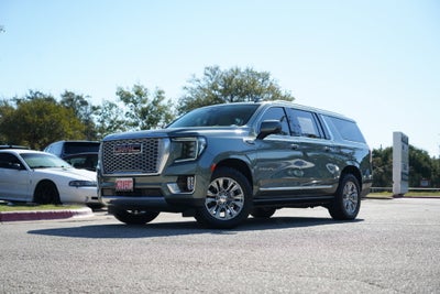 2023 GMC Yukon XL Denali