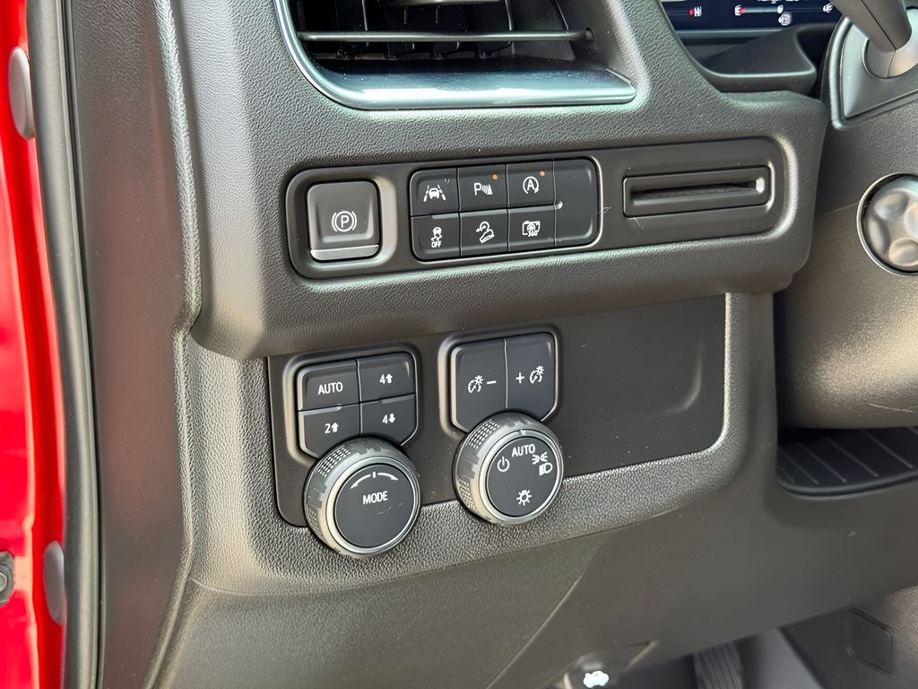 2024 Chevrolet Suburban Z71