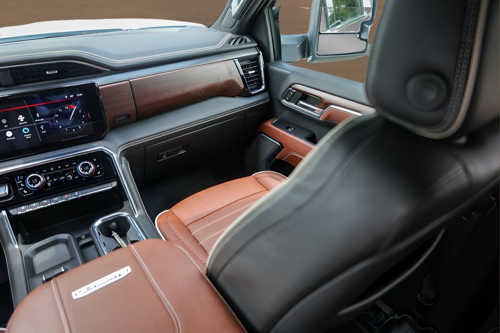2024 GMC Sierra 3500HD Denali Ultimate