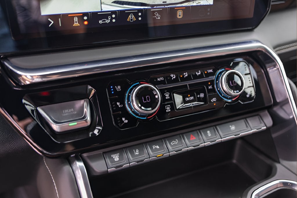 2025 GMC Sierra 3500HD Denali Ultimate