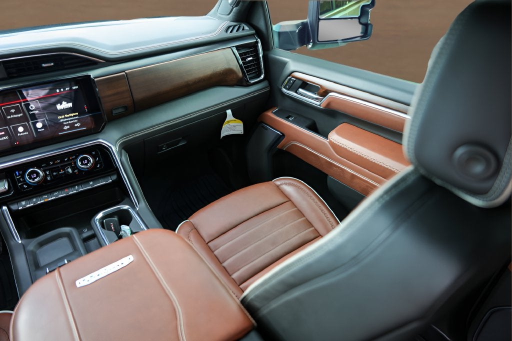 2025 GMC Sierra 3500HD Denali Ultimate