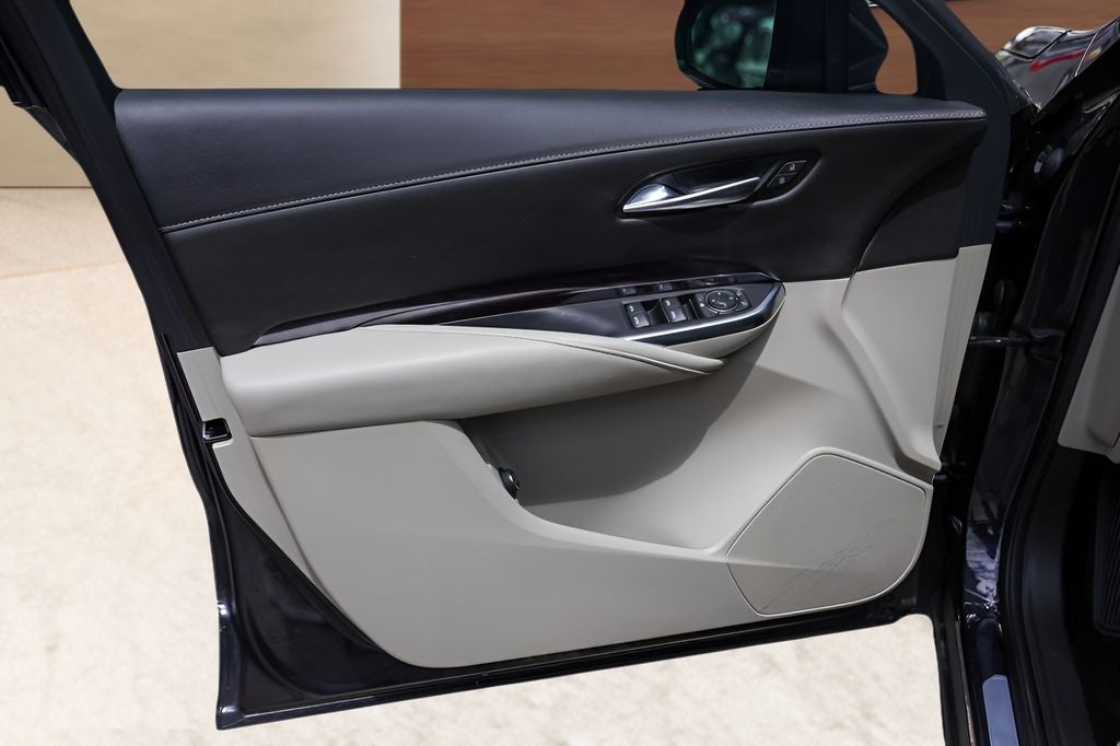 2022 Cadillac XT4 Luxury
