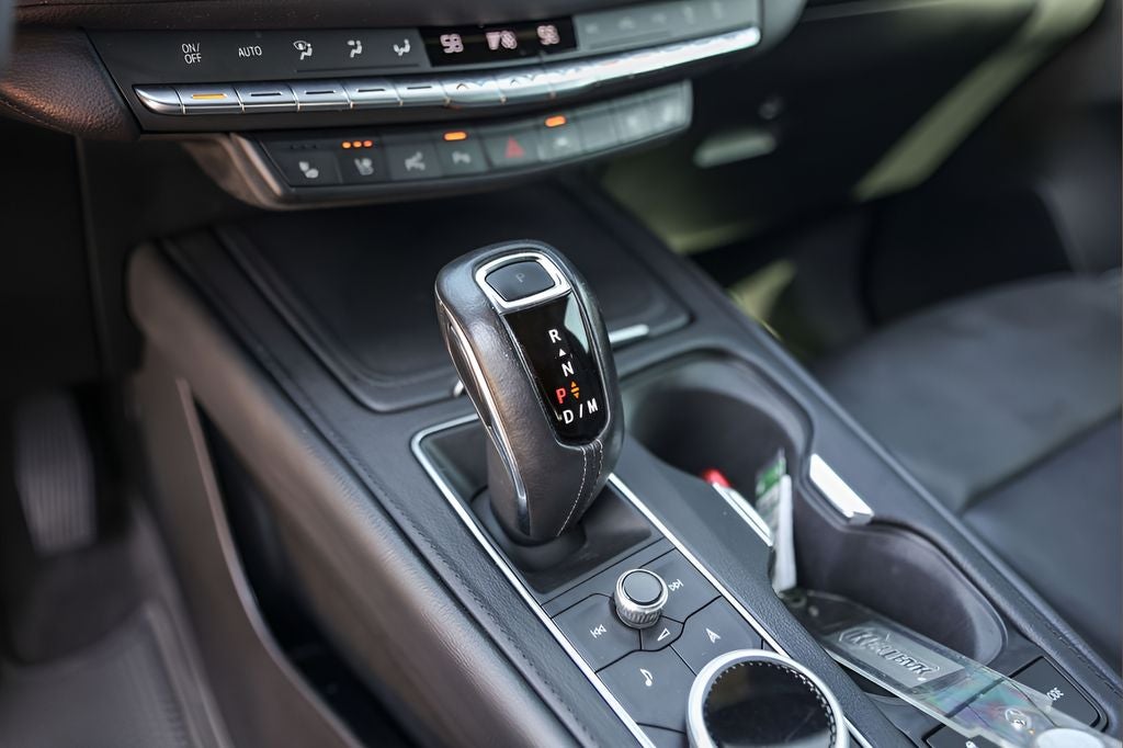 2019 Cadillac XT4 Premium Luxury