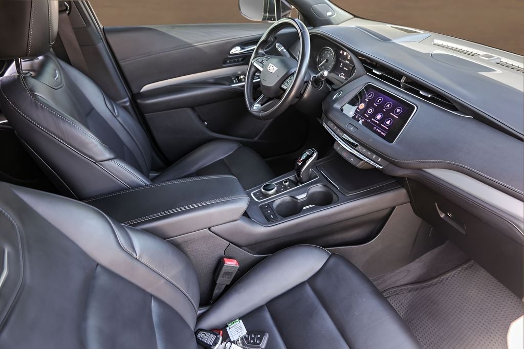 2020 Cadillac XT4 Premium Luxury