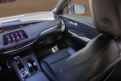 2023 Cadillac XT4 Sport
