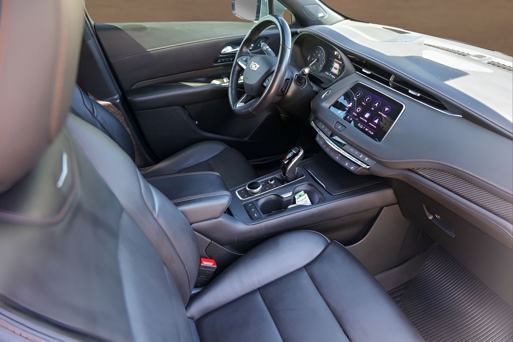 2023 Cadillac XT4 Sport