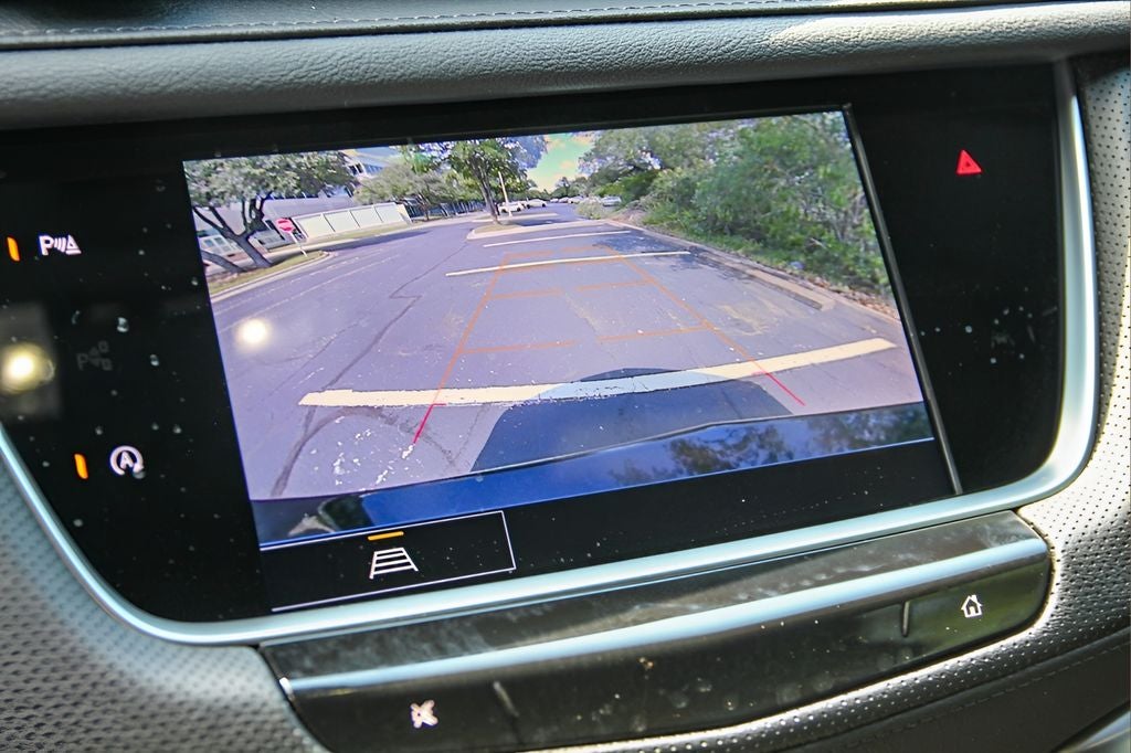2025 Cadillac XT5 Luxury