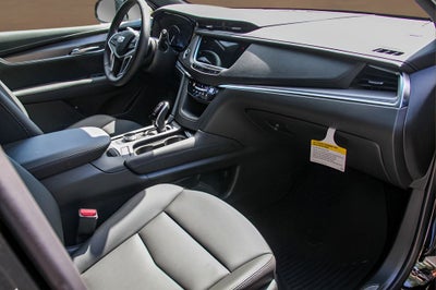 2025 Cadillac XT5 Luxury