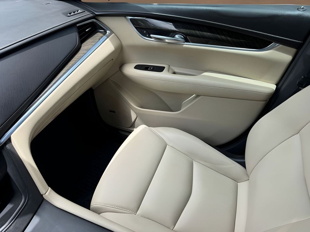 2018 Cadillac XT5 Base