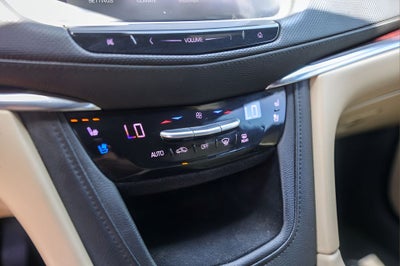 2017 Cadillac XT5 Premium Luxury