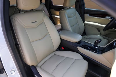 2017 Cadillac XT5 Premium Luxury