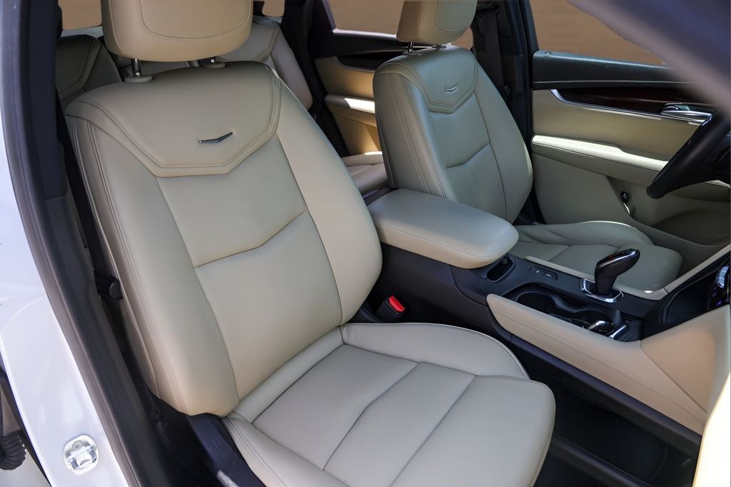 2017 Cadillac XT5 Premium Luxury