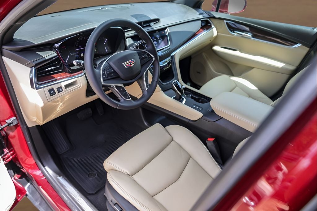 2017 Cadillac XT5 Premium Luxury