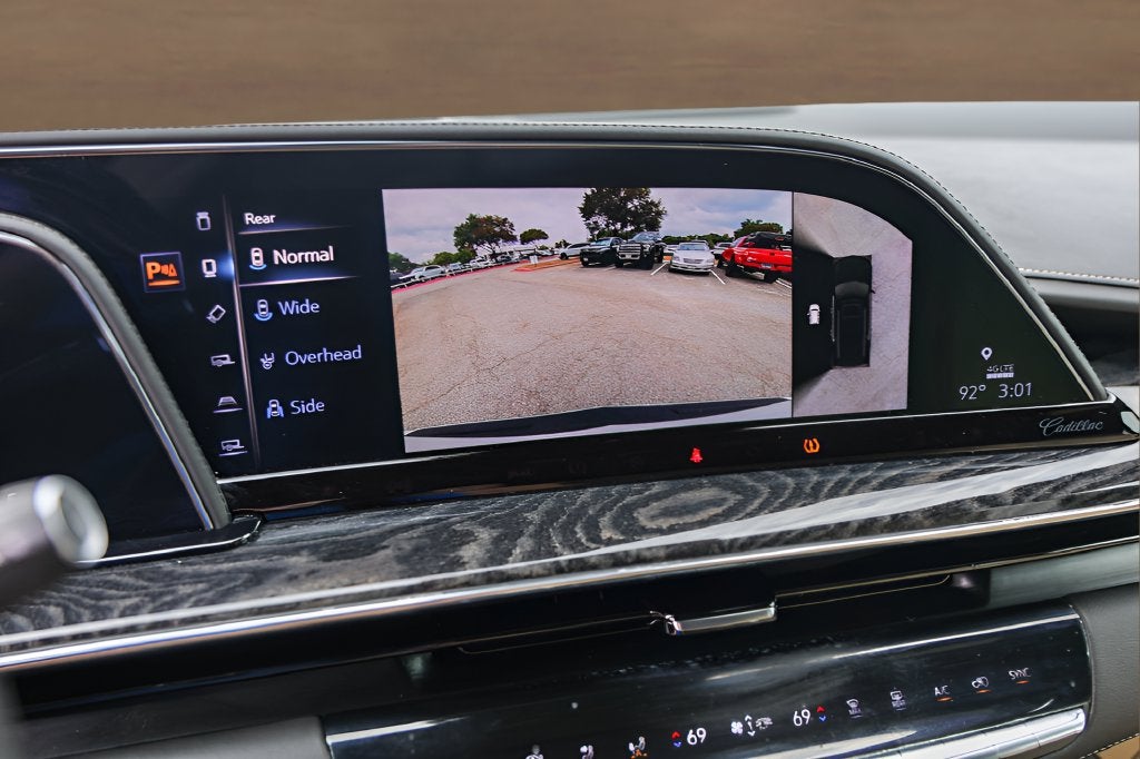 2021 Cadillac Escalade ESV Premium