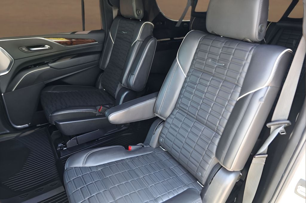 2022 Cadillac Escalade ESV Sport Platinum