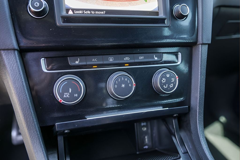 2017 Volkswagen Golf GTI S