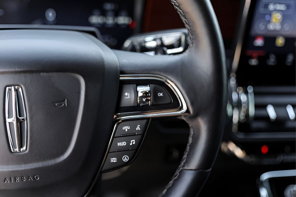 2023 Lincoln Navigator L Reserve