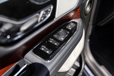 2023 Lincoln Navigator L Reserve